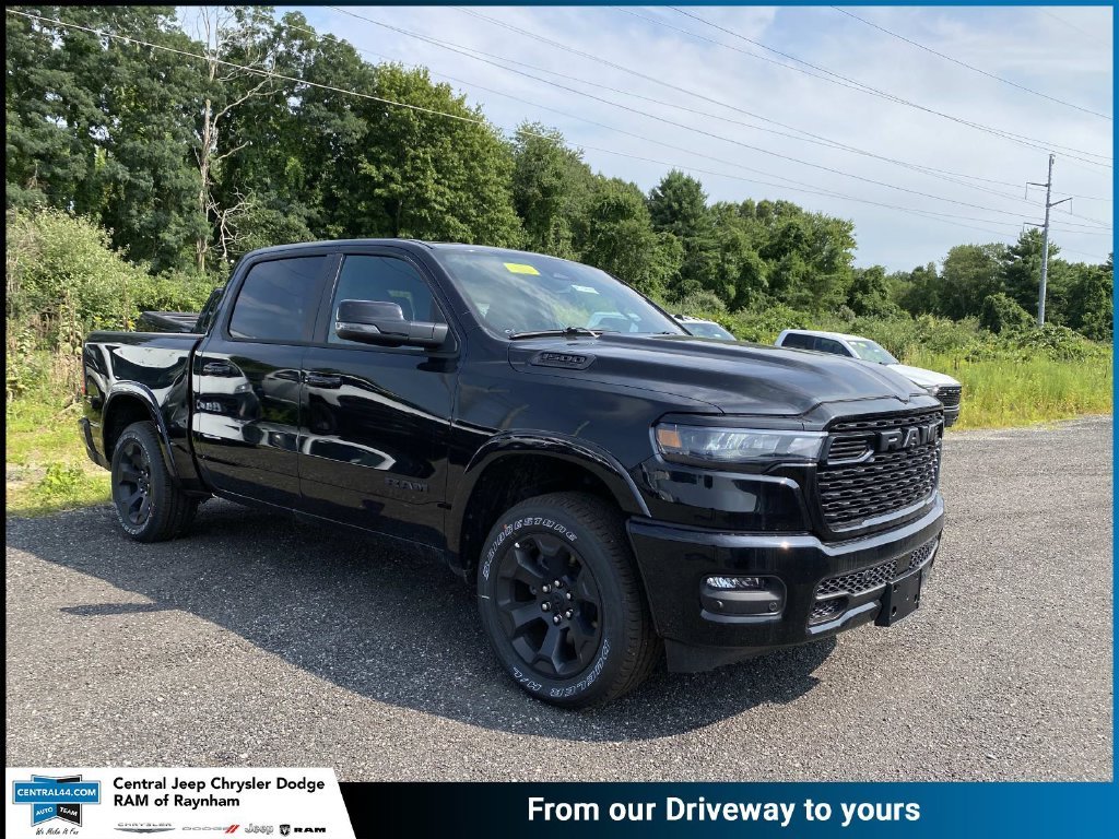 New 2026 Diamond Black Crystal Pearl-Coat Exterior Paint Ram Big Horn/Lone Star image 1
