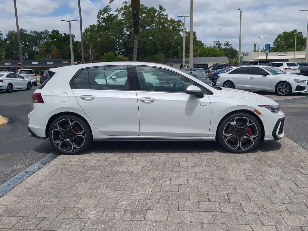 New 2026 White/off-white Volkswagen Autobahn image 3