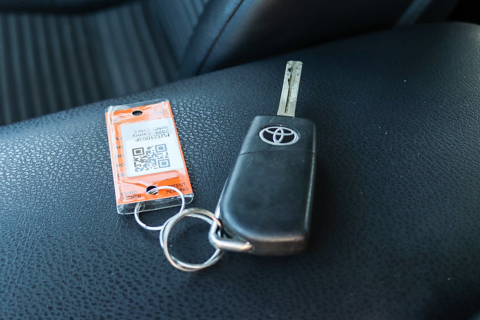 Used 2023 Ice Cap Toyota SE image 27
