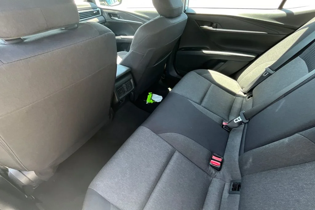 Used 2025 White Toyota LE image 5