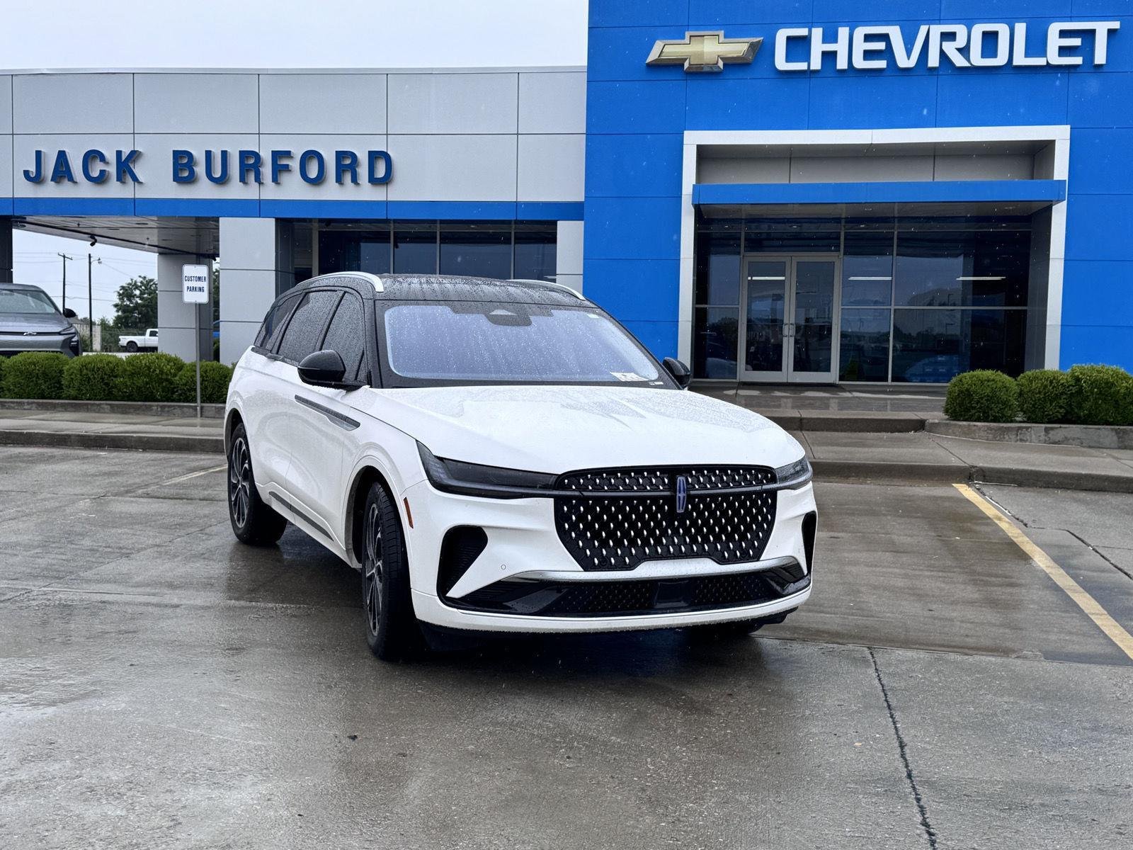 2025 Lincoln Nautilus Reserve AWD's photo