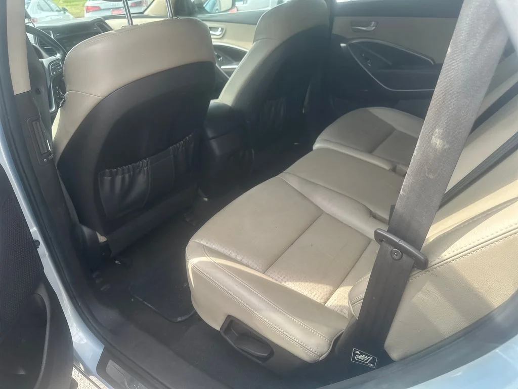 Used 2013 Blue Hyundai GLS image 16