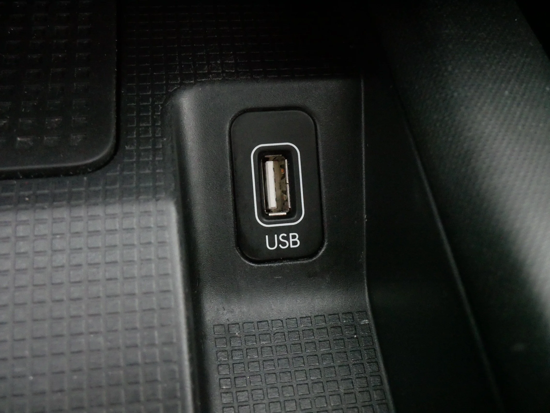 Used 2023 Onyx Black Hyundai SEL image 29