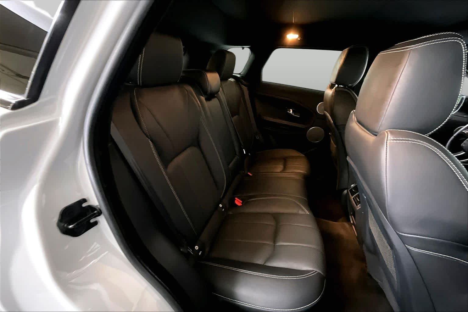 Used 2018 Fuji White Land Rover HSE image 20