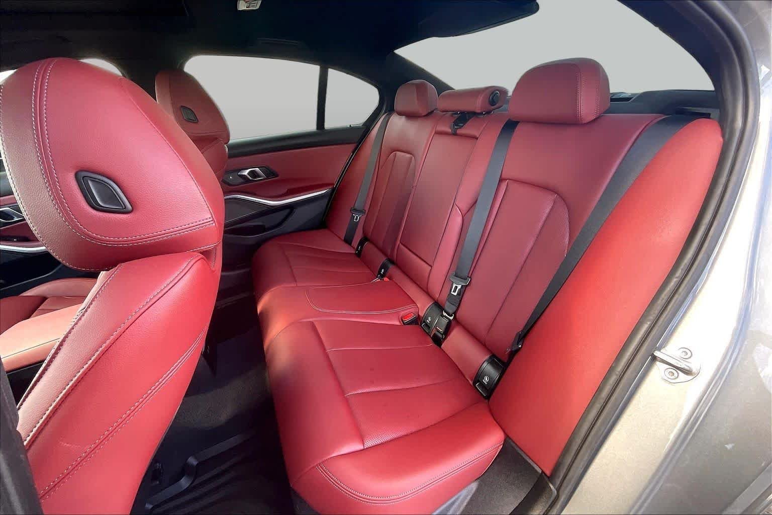 Used 2025 Skyscraper Grey Metallic BMW M340i xDrive image 20