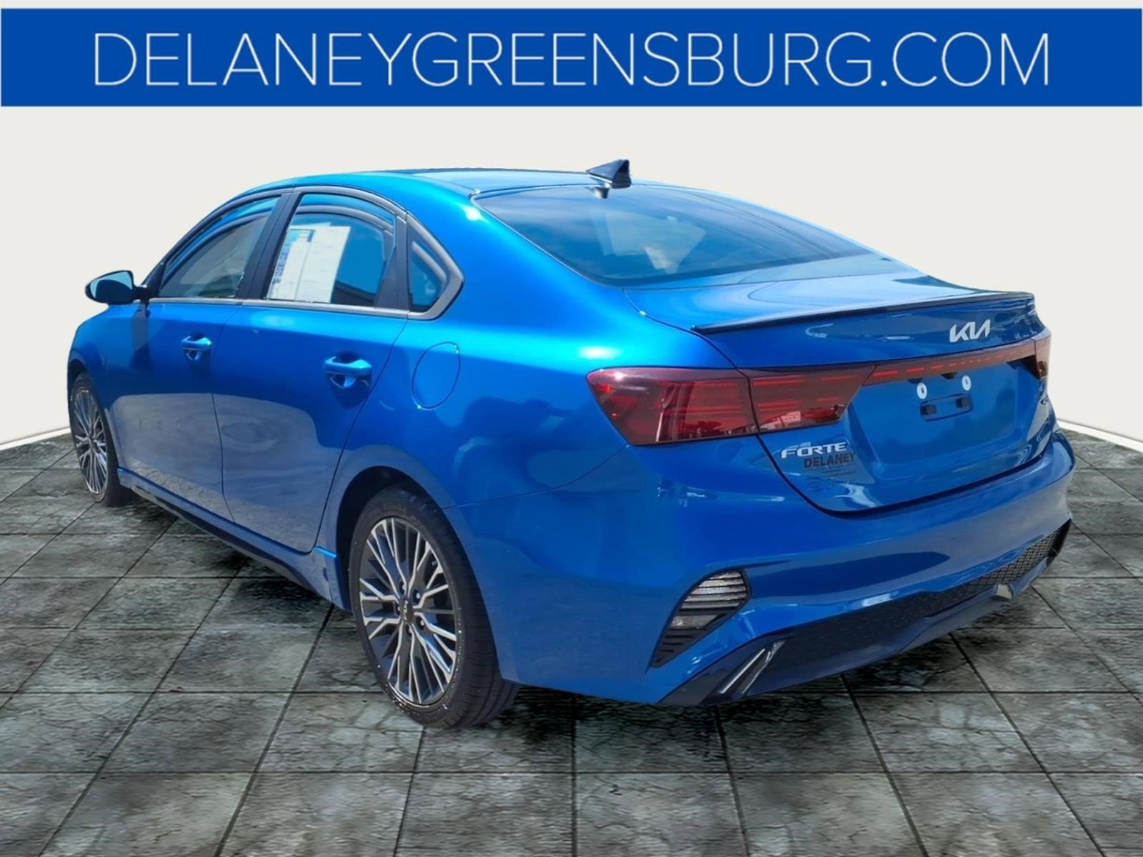 Used 2024 Sporty Blue Spb Kia GT-Line image 5
