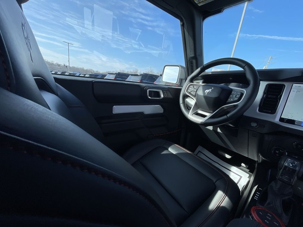 New 2025 Oxford White Ford Stroppe Edition image 15