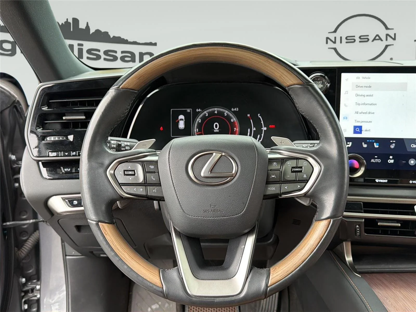 2023 Lexus RX 350 - Photo 15