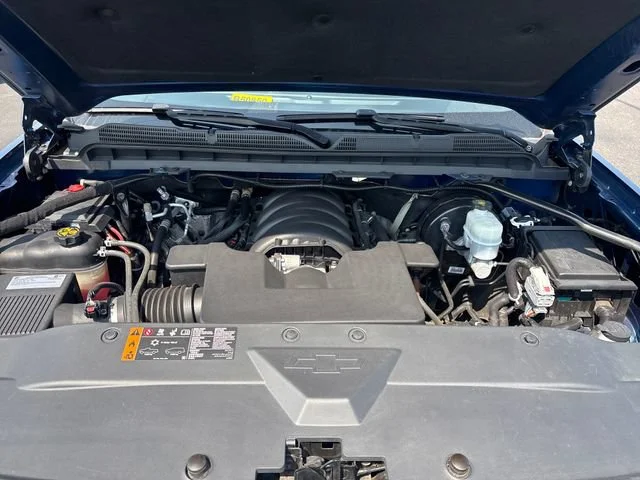 Used 2019 DEEP OCEAN BLUE METALLIC Chevrolet LT image 27