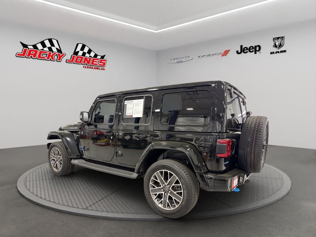 Used 2023 Black Clearcoat Jeep Sahara High Altitude image 7