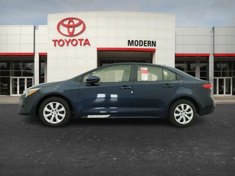 New 2026 Blueprint Toyota Hybrid LE image 13