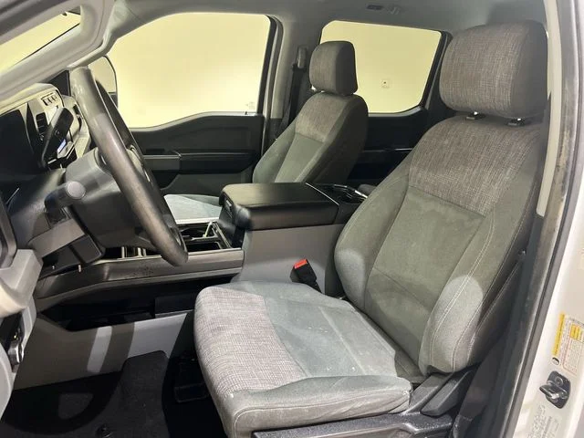 Certified Used 2024 Oxford White Ford XLT image 16