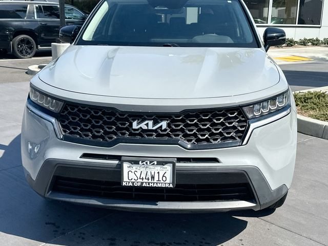 Certified Used 2023 Wolf Gray Kia X-Line S image 2
