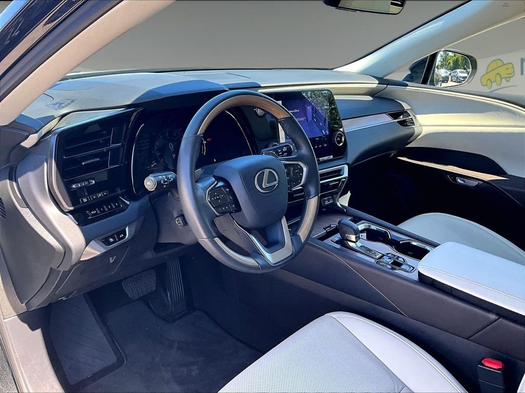 Used 2023 Black Lexus 350 Premium image 8