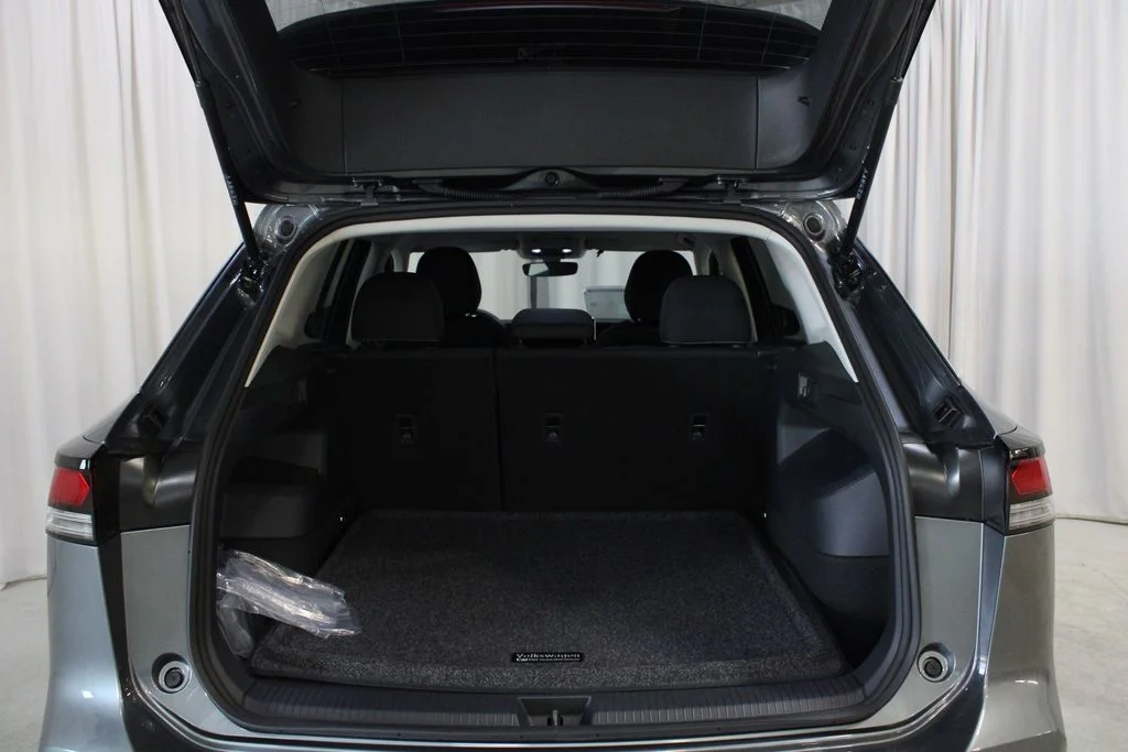New 2026 Silver Volkswagen 2.0T S image 30