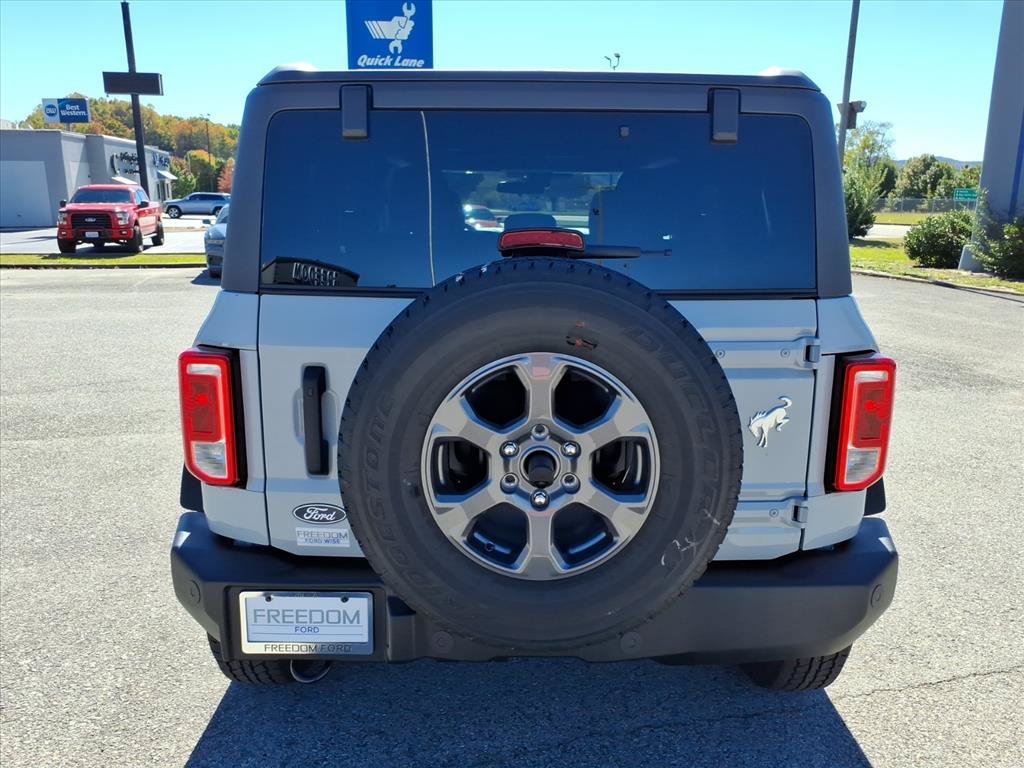 New 2026 Avalanche Gray Ford Big Bend® image 6