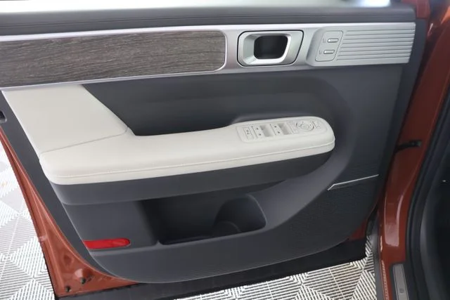 Used 2025 Orange Hyundai Calligraphy image 28