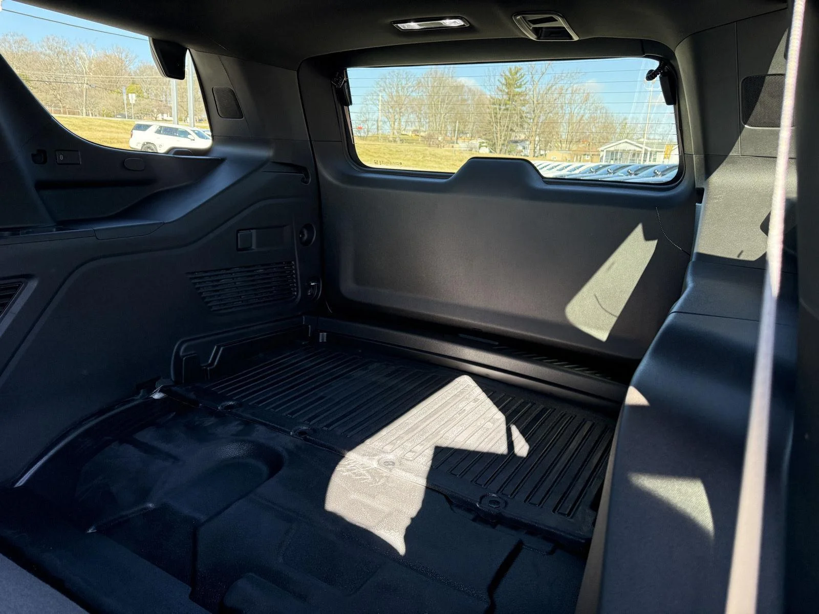 2025 Chevrolet Tahoe Fleet - Photo 11