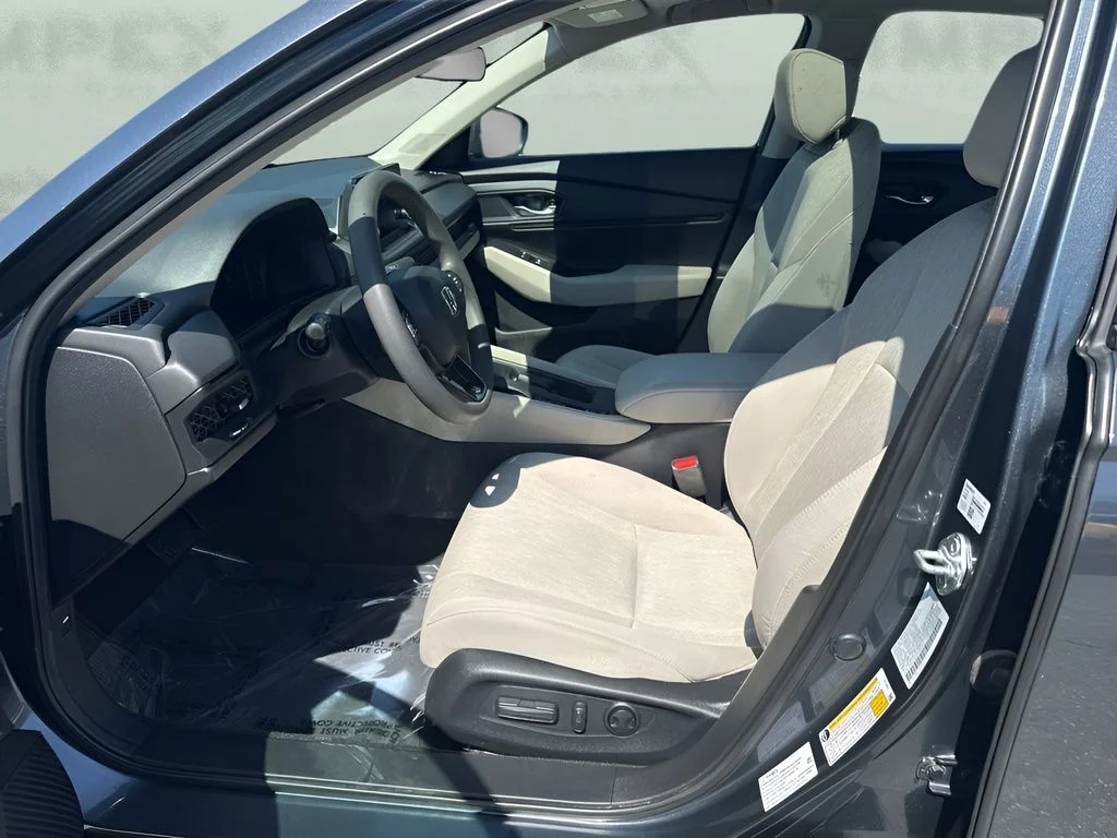Used 2024 Gray Honda EX image 9