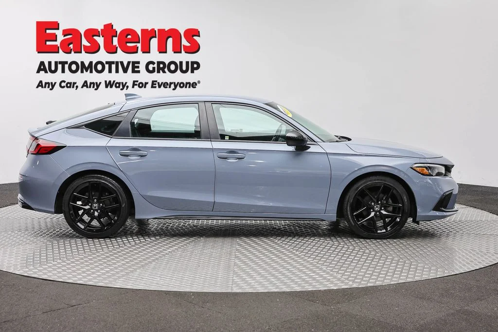 Used 2024 Gray Honda Sport image 4