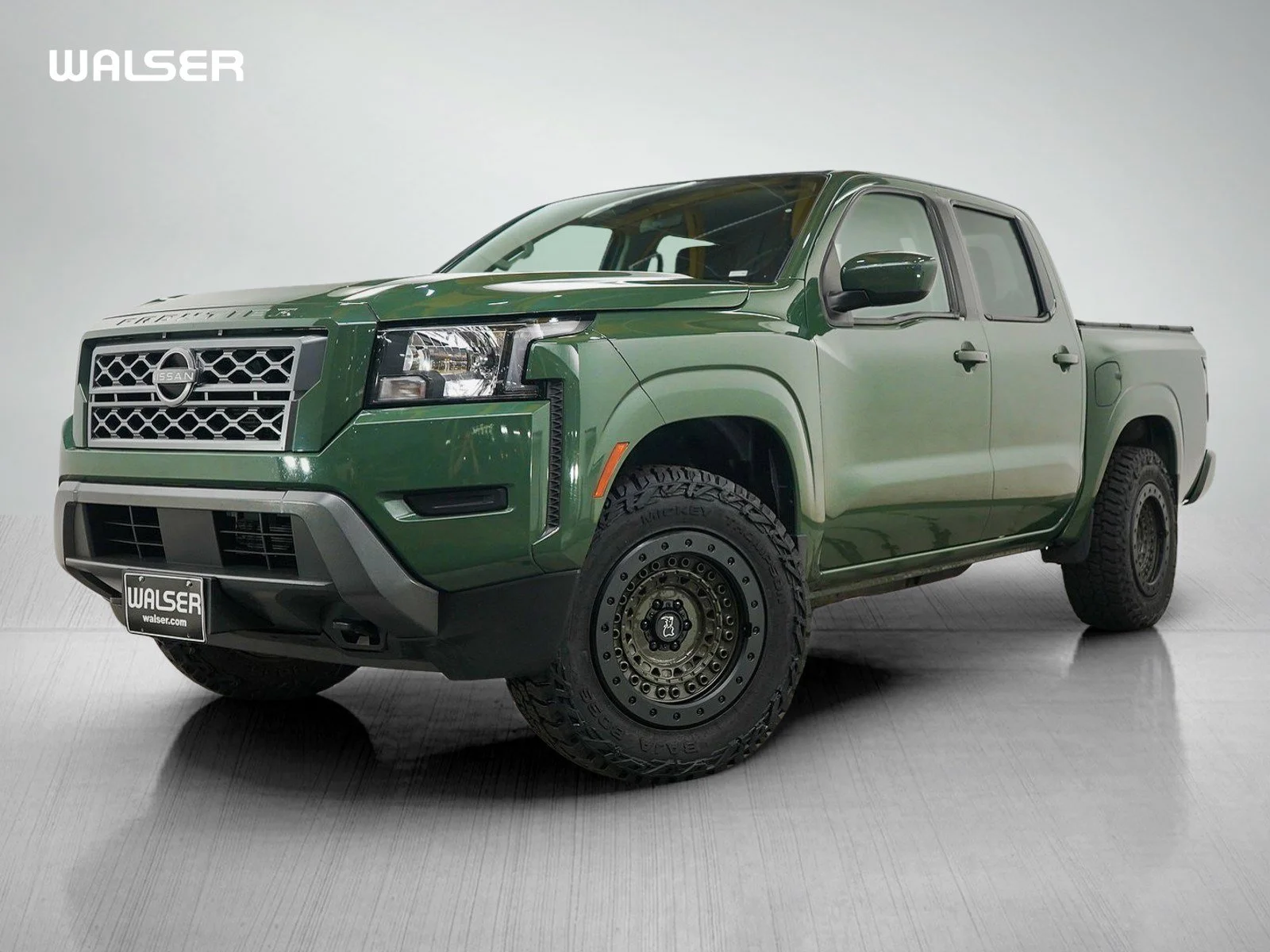 2023 Nissan Frontier SV Crew Cab 4X4 SWB's photo