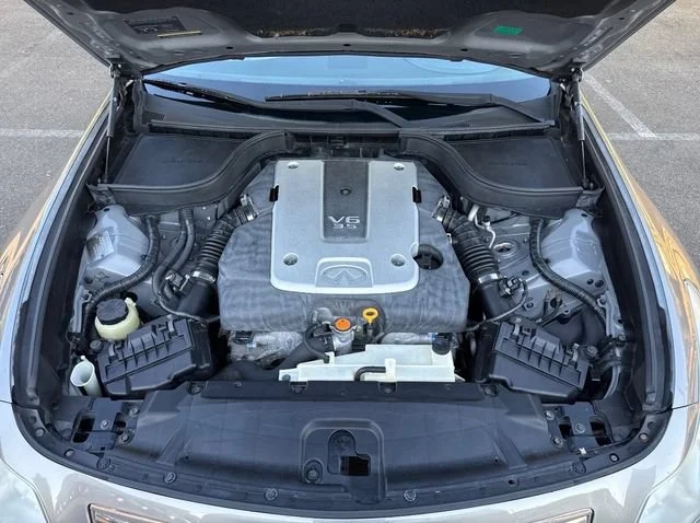 Used 2008 Platinum Graphite INFINITI Journey image 27