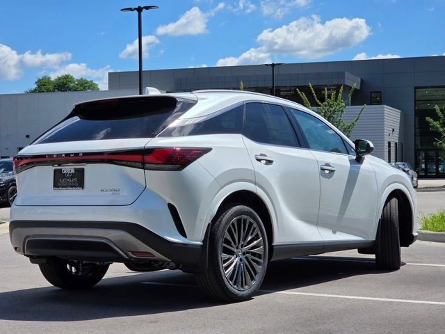 New 2026 Eminent White Pearl Lexus LUXURY image 35