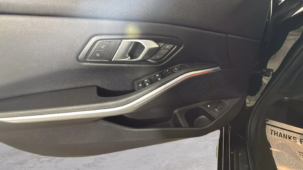 2024 BMW 3 Series 330e - Photo 22