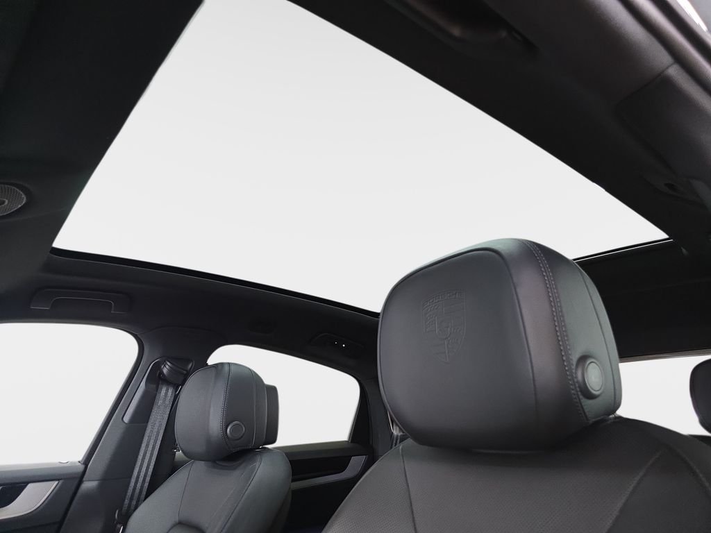 Used 2024 Gray Porsche Base image 29