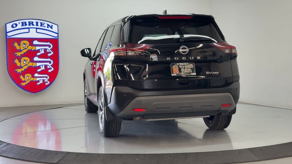 Used 2023 Super Black Nissan SV image 6