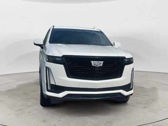 Used 2021 Crystal White Cadillac Sport image 8