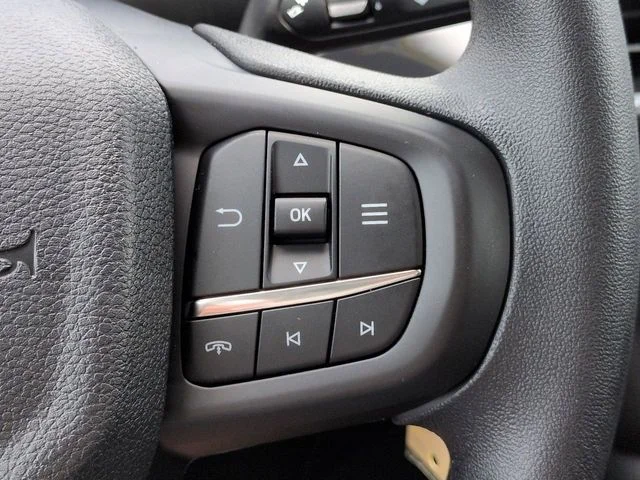 New 2026 Oxford White Ford XL image 24