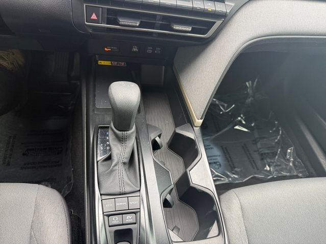 Used 2025 UNDERGROUND Toyota LE image 8