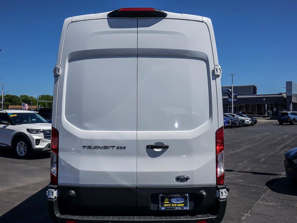 Used 2025 Oxford White Ford Base image 8