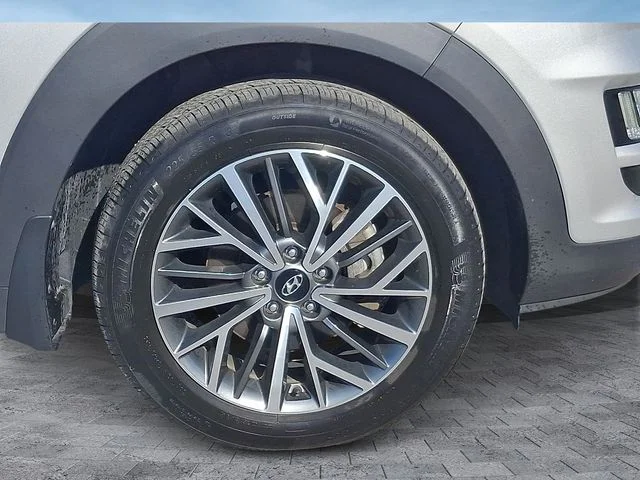 Used 2020 Silver Hyundai Limited image 8