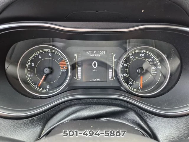 Used 2019 Gray Jeep Latitude Plus image 21