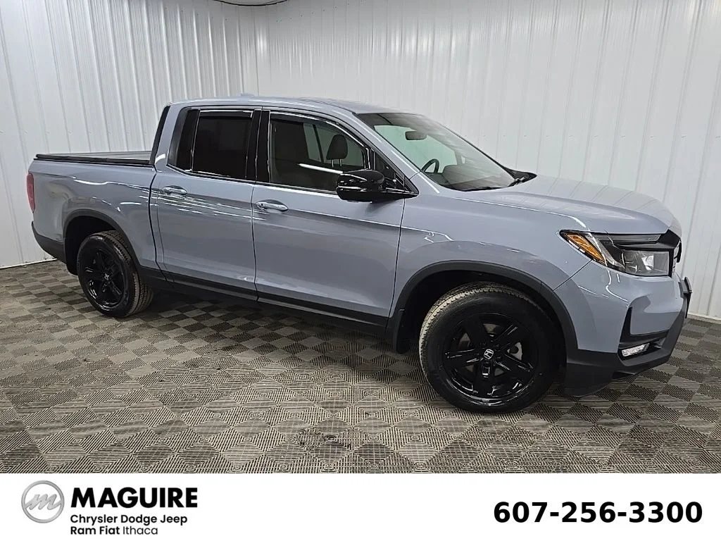 2022 Honda Ridgeline Black Edition's photo