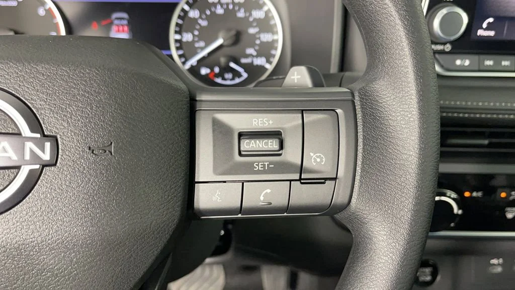 2025 Nissan Rogue S - Photo 24