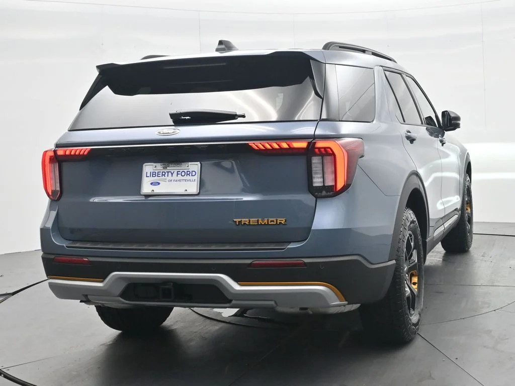 New 2026 Vapor Blue Metallic Ford Tremor® image 8