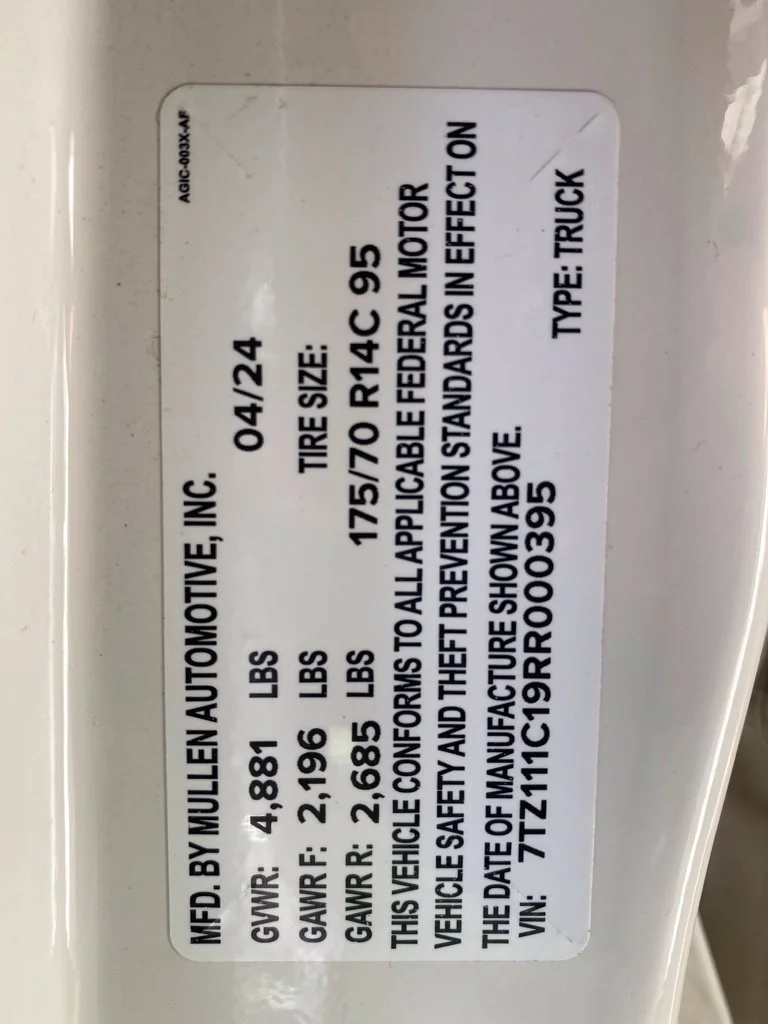 Used 2024 White MULLEN  image 29