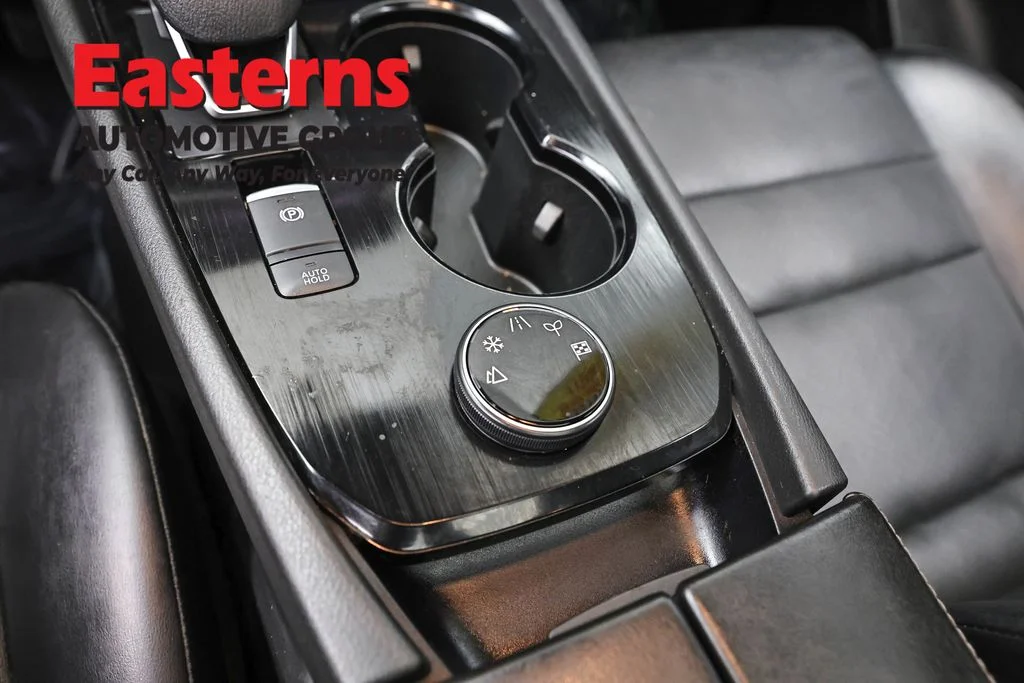 Used 2021 Black Nissan SV image 22