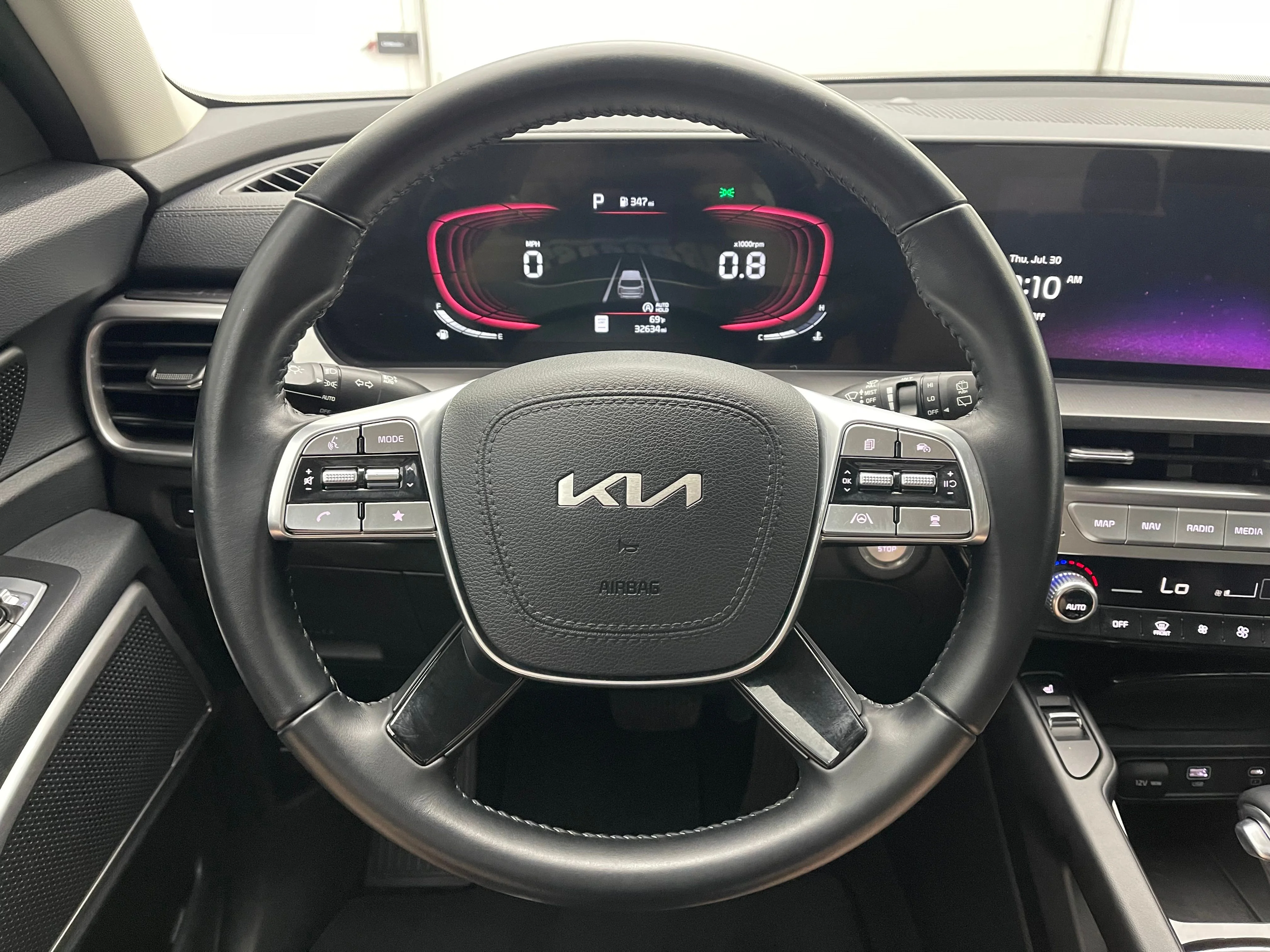 Used 2024 Glacial White Pearl Kia S image 19