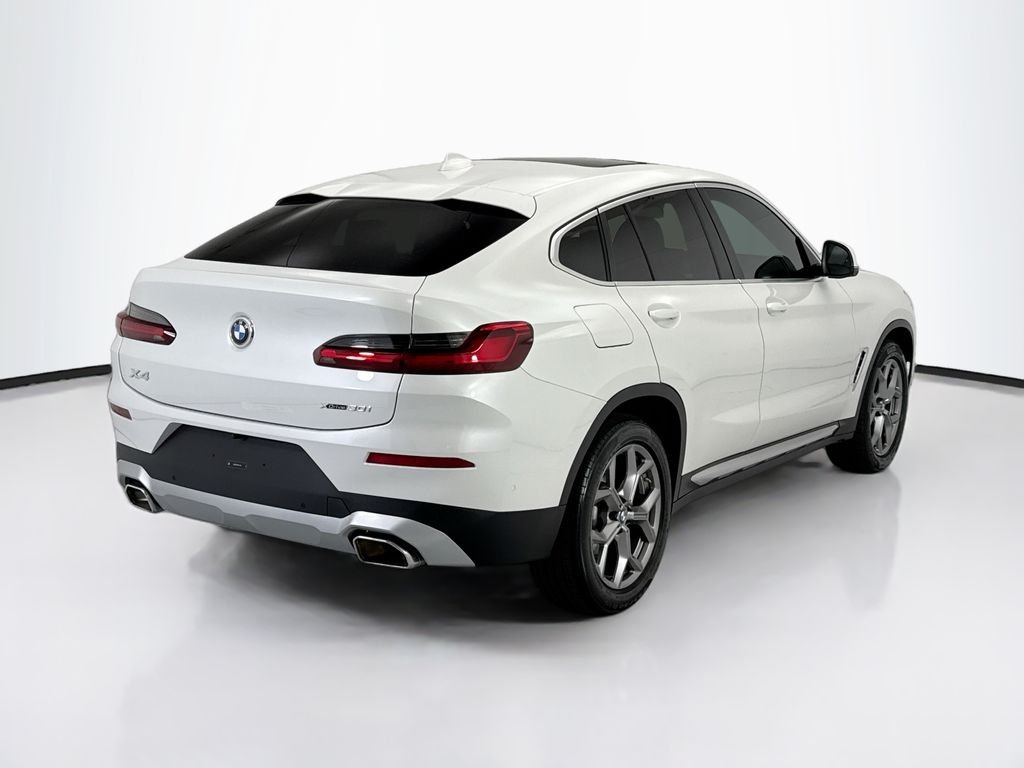Used 2024 White BMW xDrive30i image 5