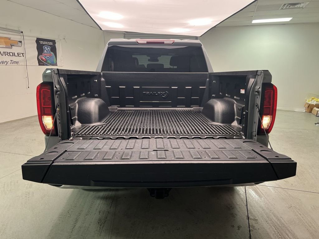 2024 GMC Sierra 1500 SLE - Photo 23