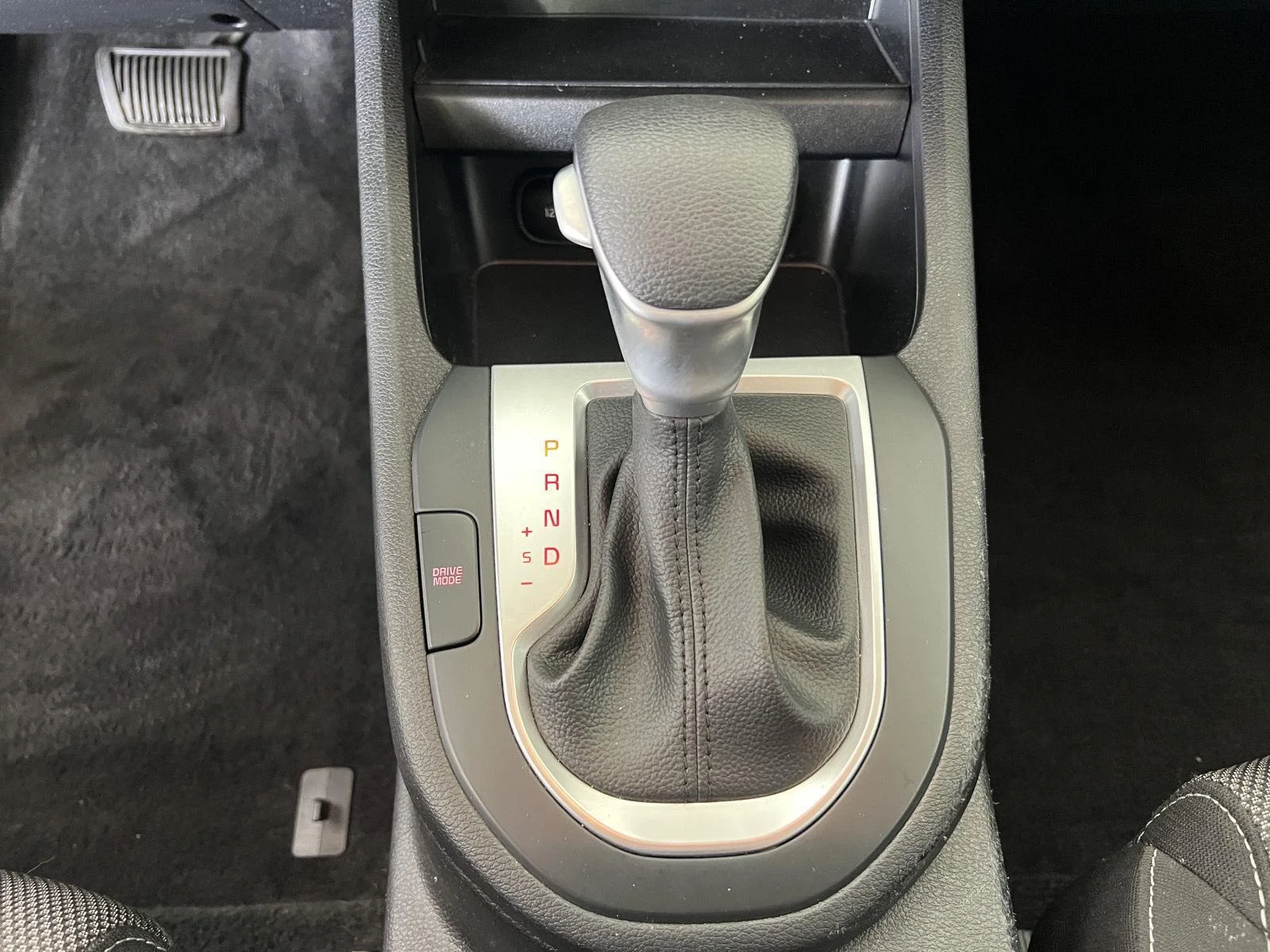 Used 2023 Steel Gray Kia LXS image 16