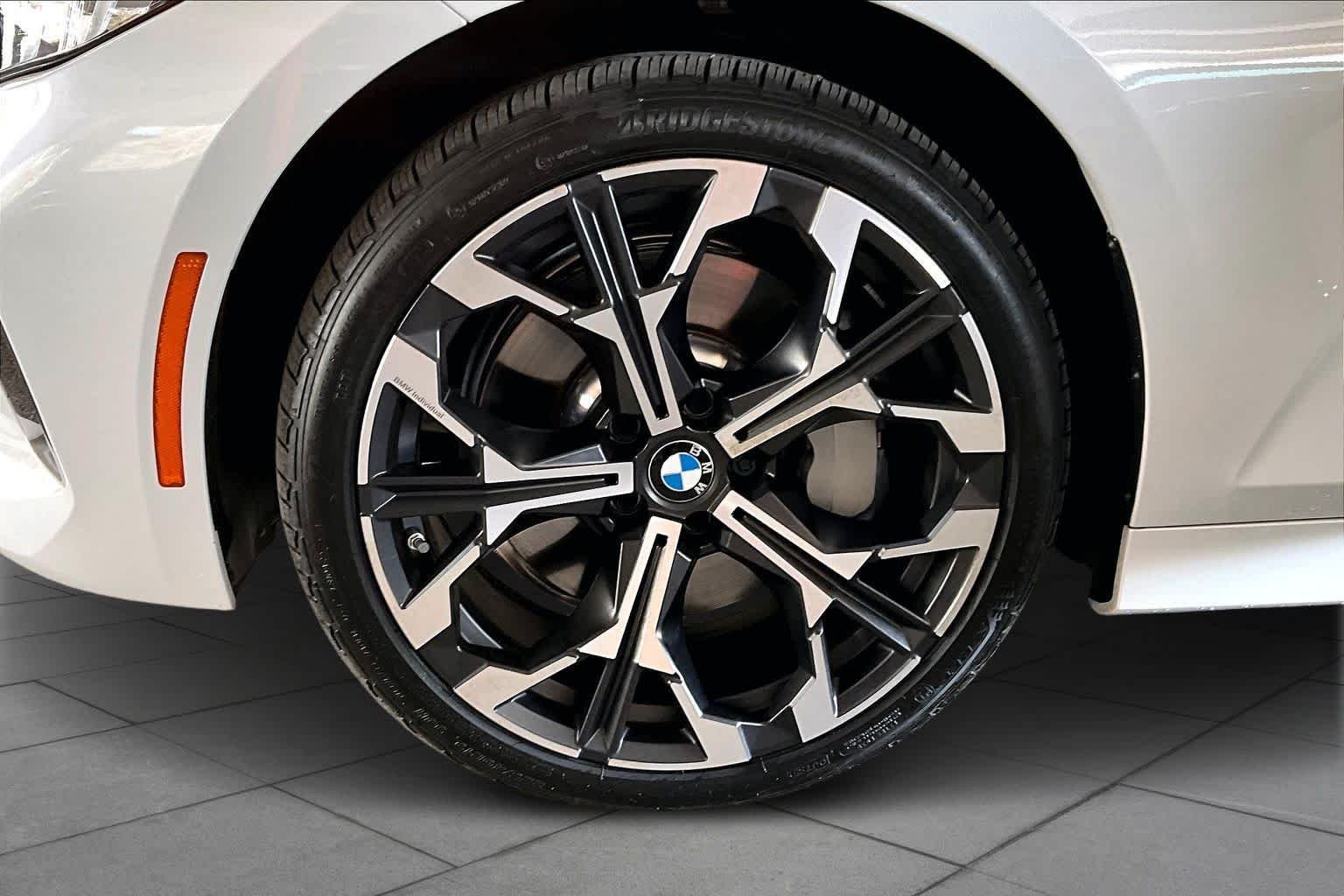 Used 2025 Mineral White Metallic BMW 330i image 9