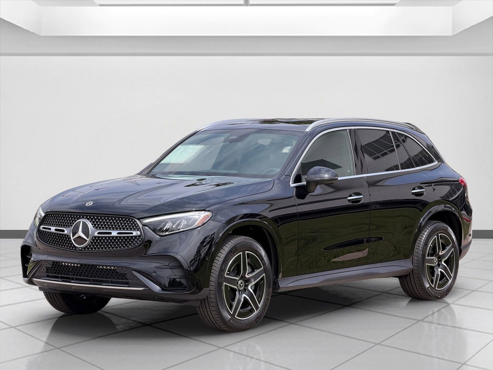 New 2026 Black Mercedes-Benz GLC 300 image 29