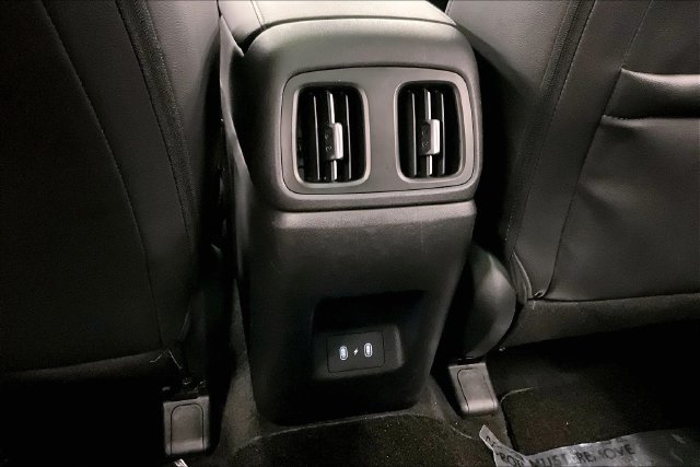 Used 2025 Serenity White Pearl Hyundai SEL Convenience image 31