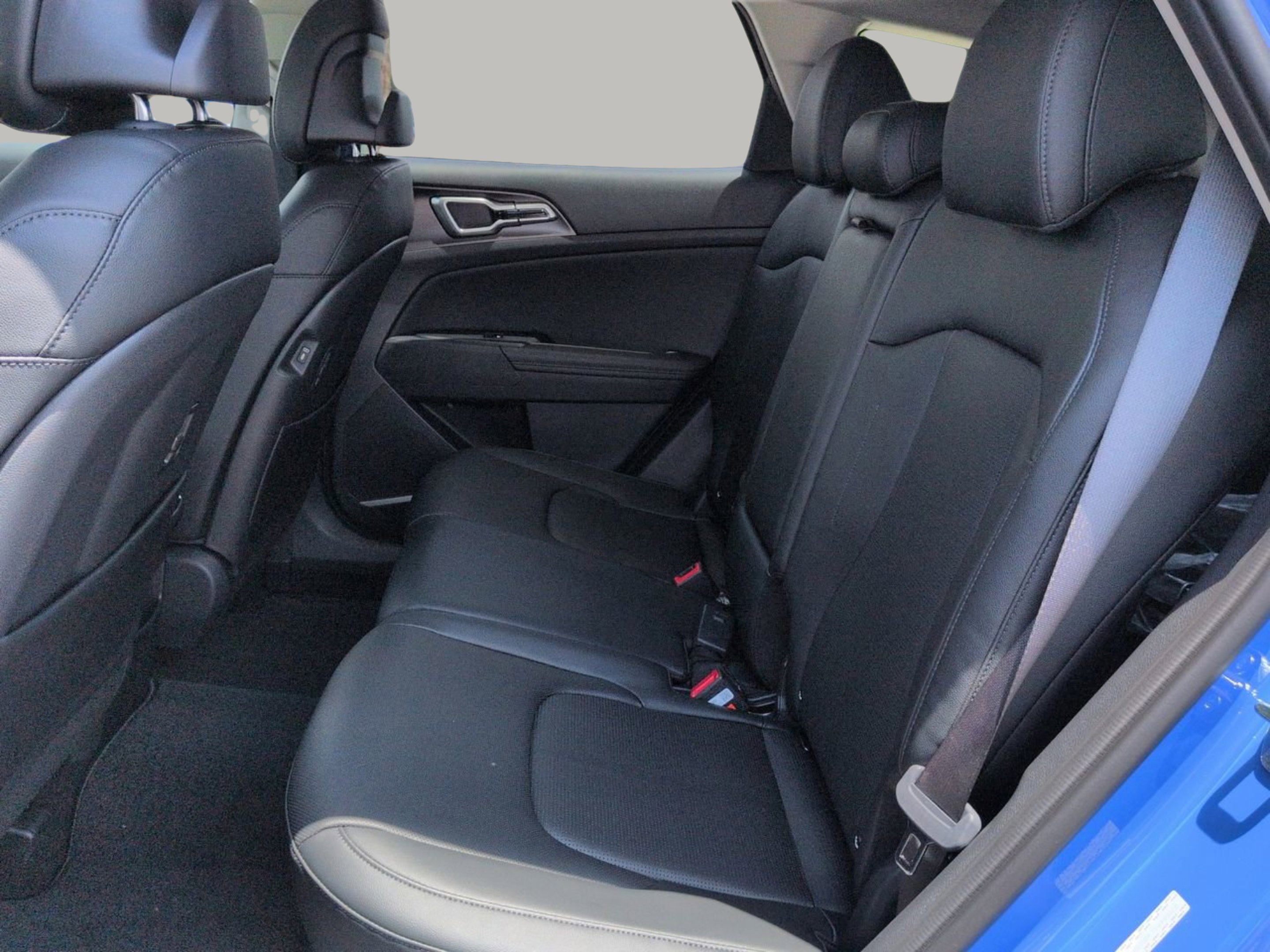 New 2026 Nebular Blue Kia EX image 18