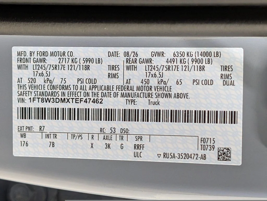 New 2026 Glacier Gray Metallic Tri-Coat Ford F-350® Platinum® image 34